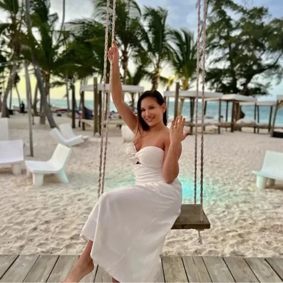 Petal & Pup Strapless cut out twist top linen midi dress nwot - Picture 3 of 15